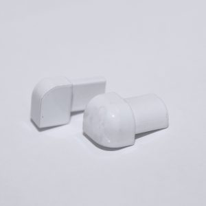 ĀRĒJAIS STŪRIS 12MM BALTAJĀM APAĻAJĀM FLĪŽU LĪSTĒM