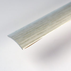 SELF-ADHESIVE COVERSTRIP 30MM LIGHT OAK 1000MM
