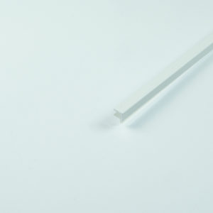 CORNER TRIM 10X10X2MM WHITE ALUMINIUM 3000MM
