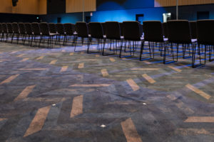 Clarion APC lattialuukku