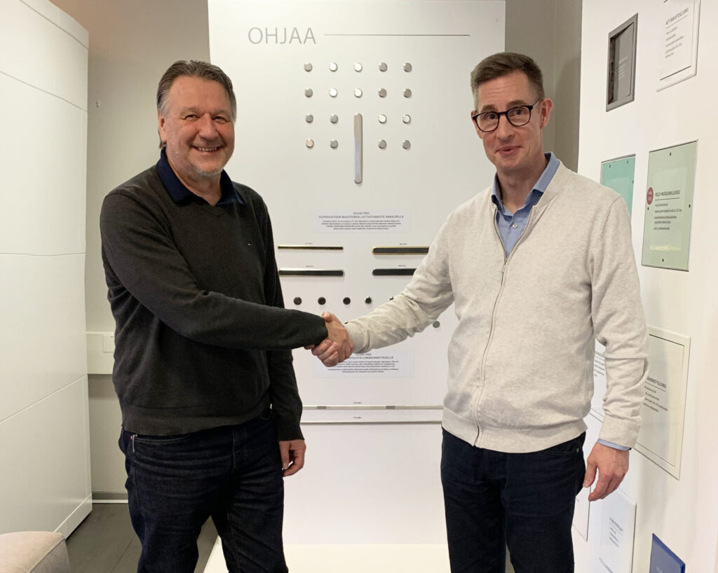 Jari Plattonen and Duuri’s new Sourcing Manager, Kenneth Lindroos.